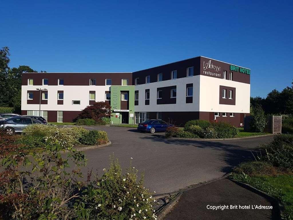 Brit Hotel Saint-Meen-Le-Grand En Broceliande المظهر الخارجي الصورة