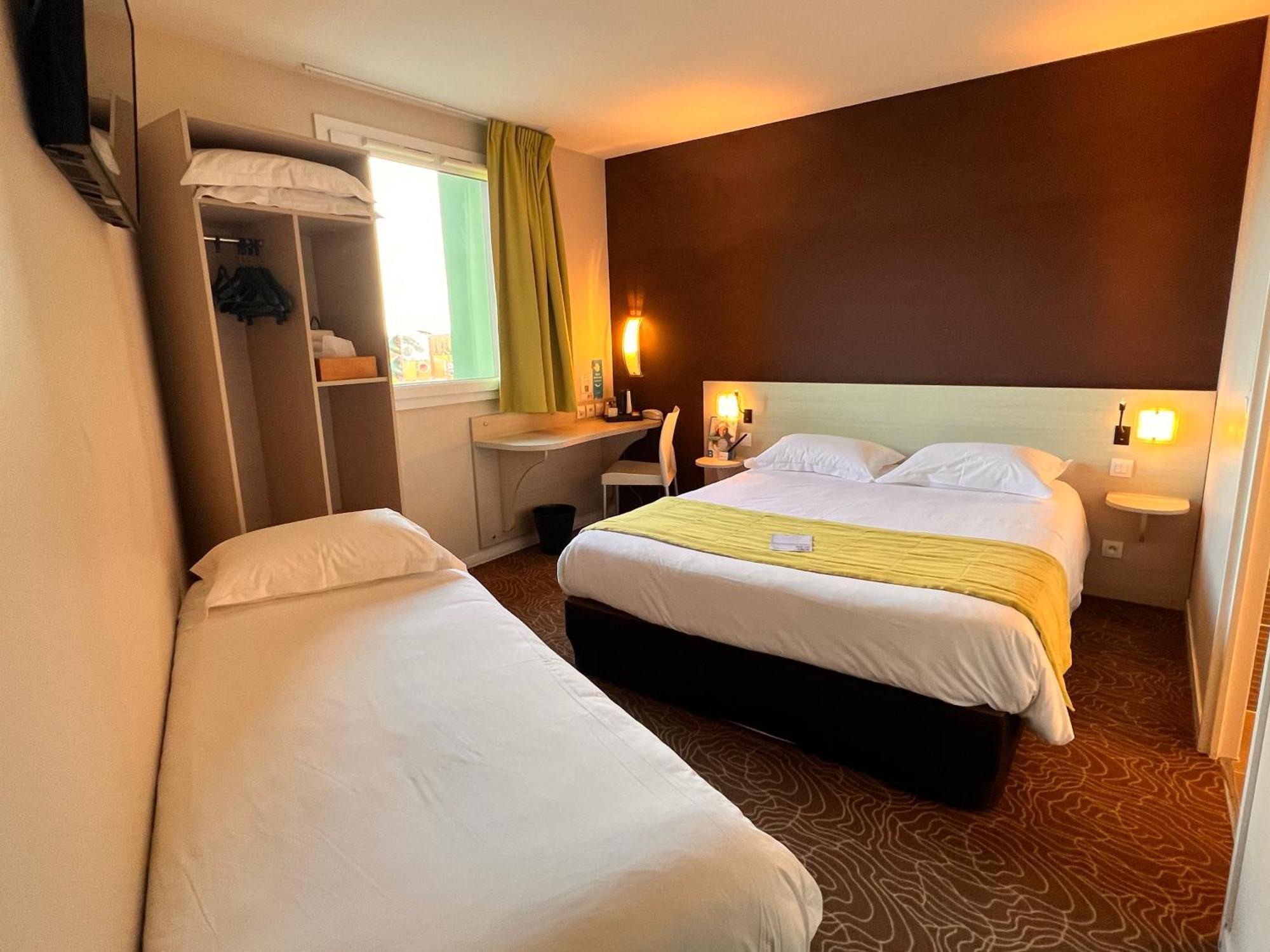 Brit Hotel Saint-Meen-Le-Grand En Broceliande المظهر الخارجي الصورة