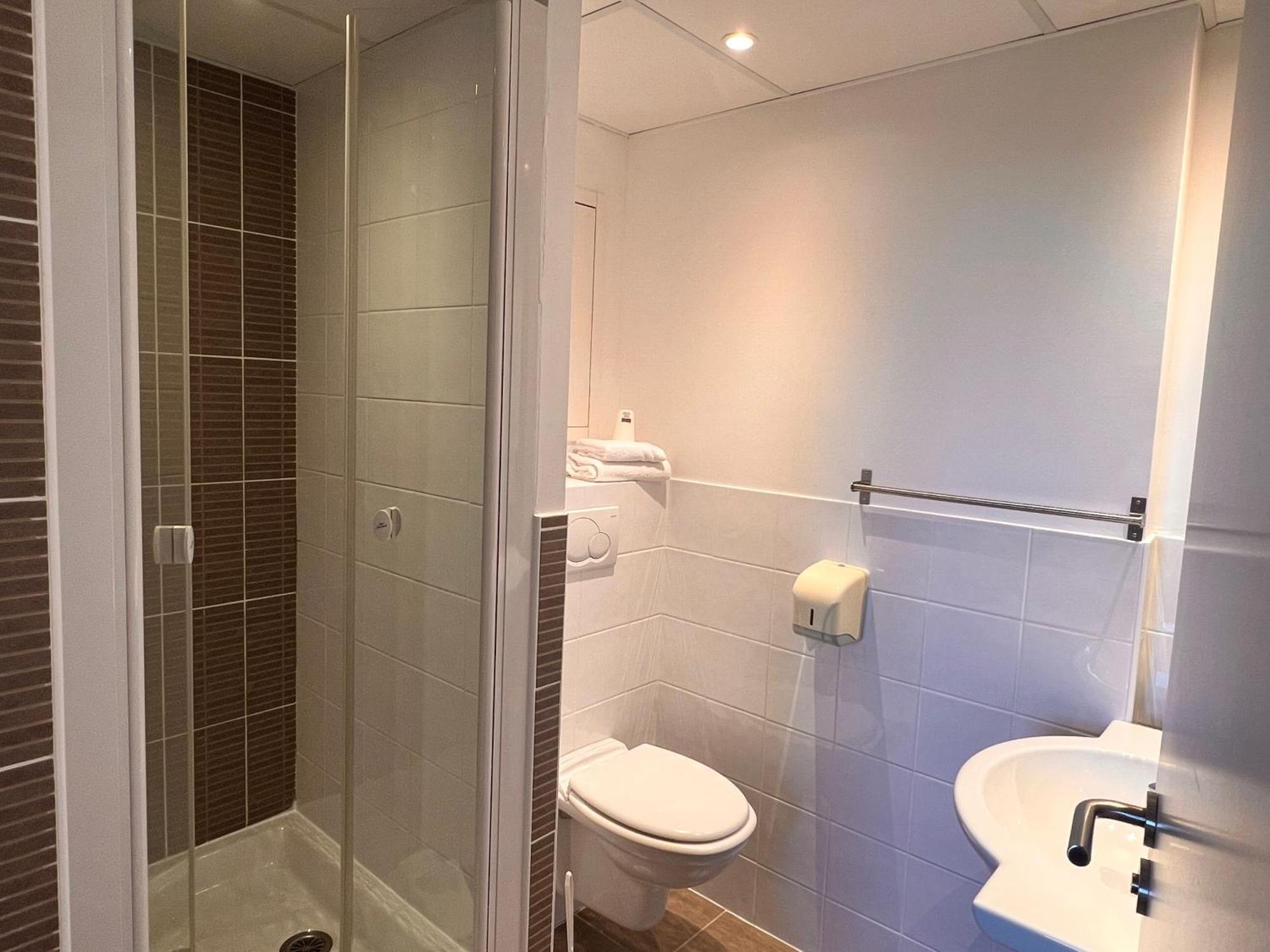 Brit Hotel Saint-Meen-Le-Grand En Broceliande المظهر الخارجي الصورة
